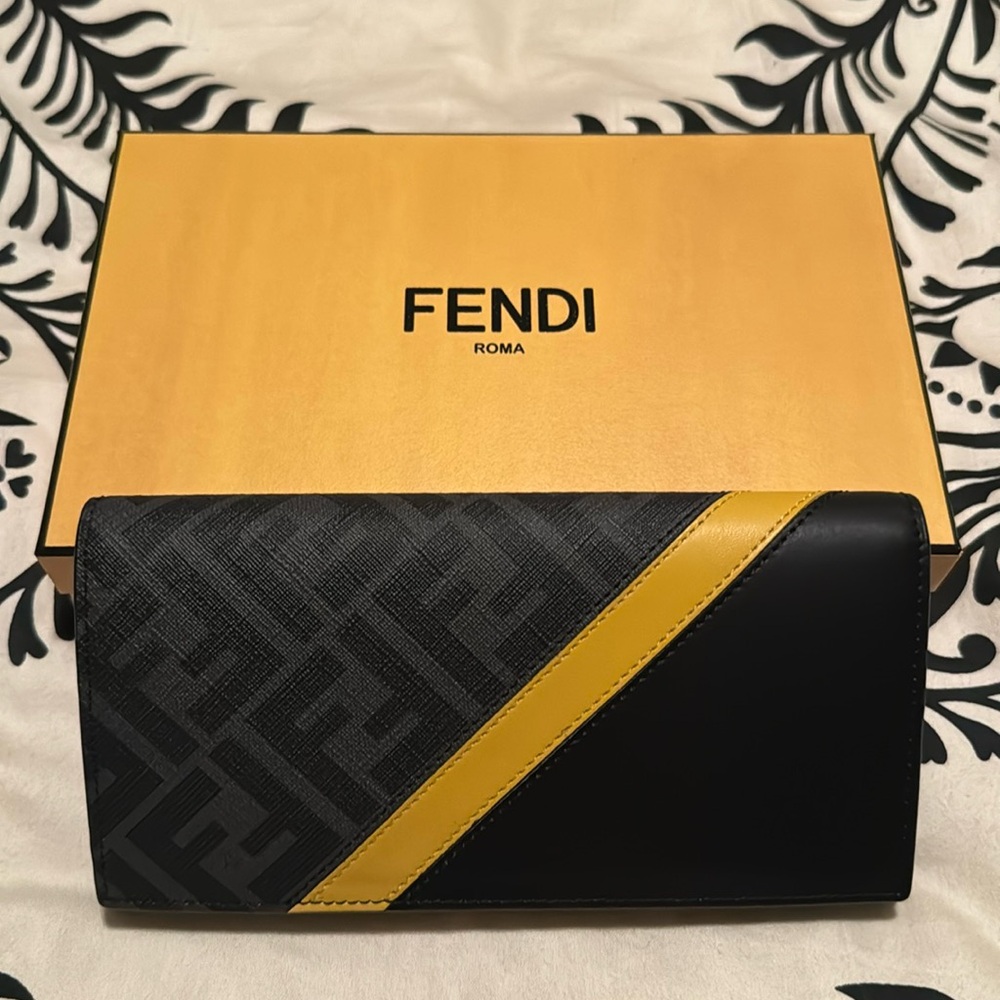 Fendi wallet